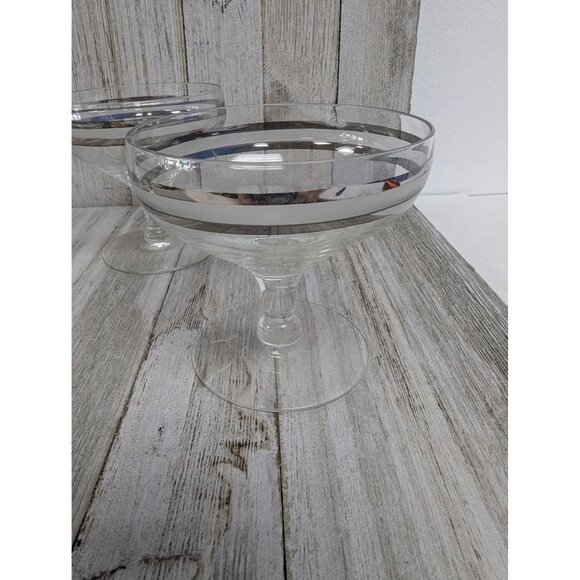 Champagne Glasses 3 3/8" Stemmed Set of 4 Silver Bands - Picture 2 of 6